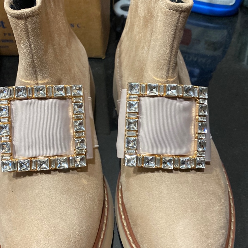 Beige bootie - Picture 3 of 5